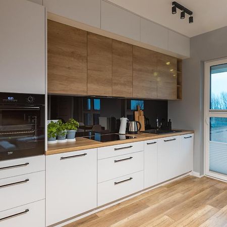 Vip Apartament Wolynska 제수프 외부 사진